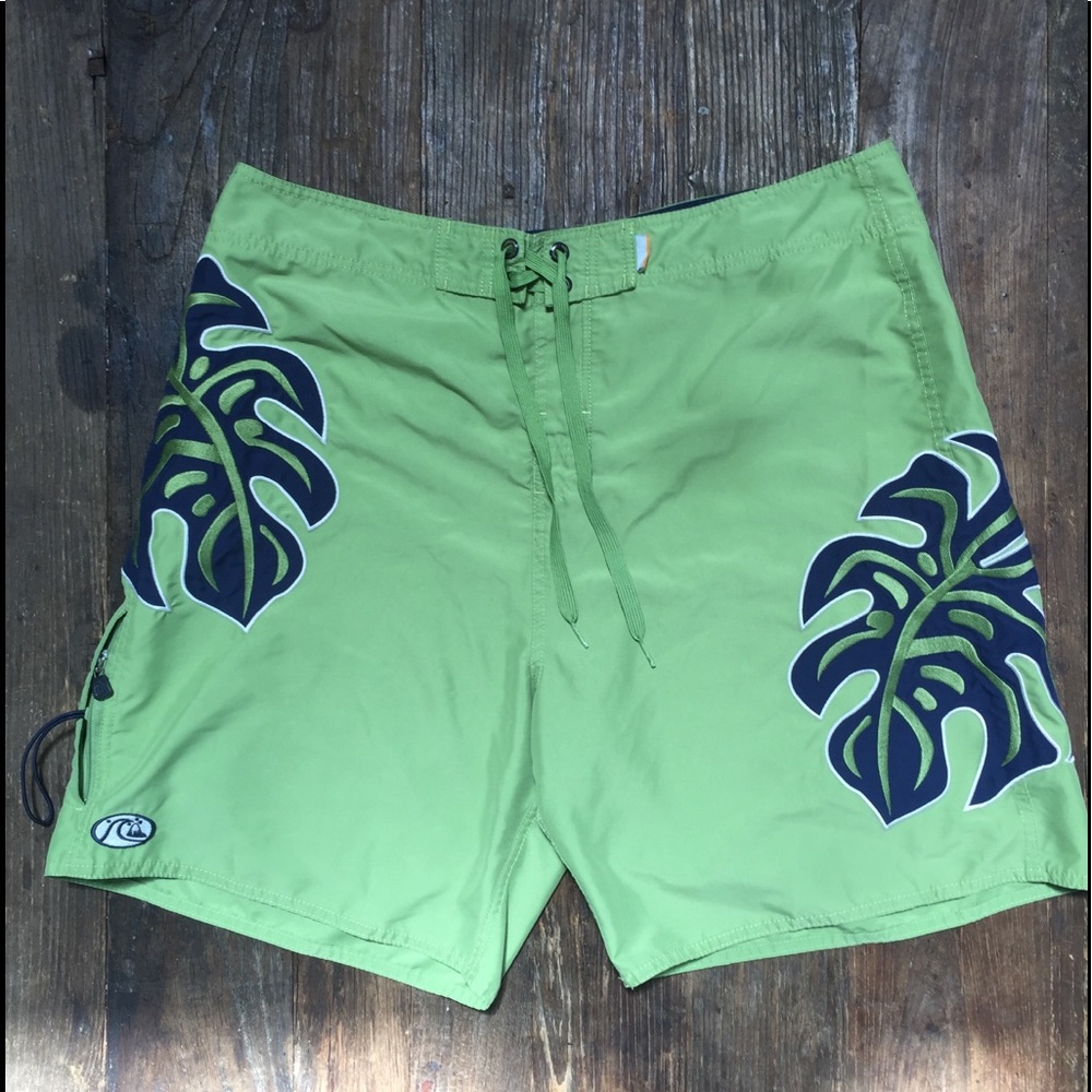 Quicksilver Silver Edition board shorts